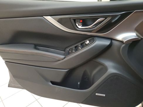 Used 2018 Subaru Crosstrek 2.0i Limited AWD/4WD image 17