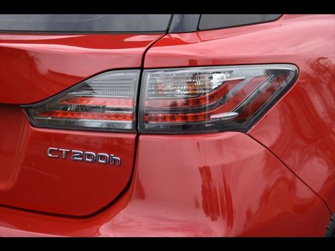 Used 2014 Lexus CT 200h image 50