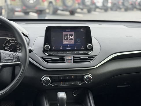 Used 2019 Nissan Altima 2.5 S image 14