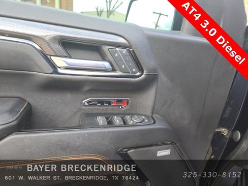 Certified 2023 GMC Sierra 1500 AT4 image 11