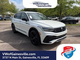 Used 2024 Volkswagen Tiguan SE R-Line AWD/4WD video 1