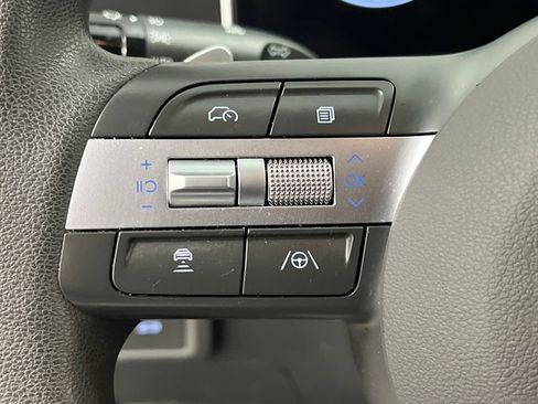 Used 2025 Hyundai Sonata SEL FWD image 45