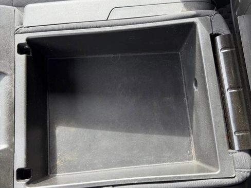 Used 2021 Chevrolet Silverado 2500 LT image 27