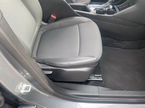 Used 2025 Buick Encore GX Preferred image 27