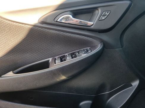 Used 2022 Chevrolet Malibu LS image 16