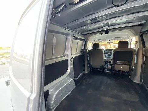 Used 2020 Nissan NV200 SV FWD image 24