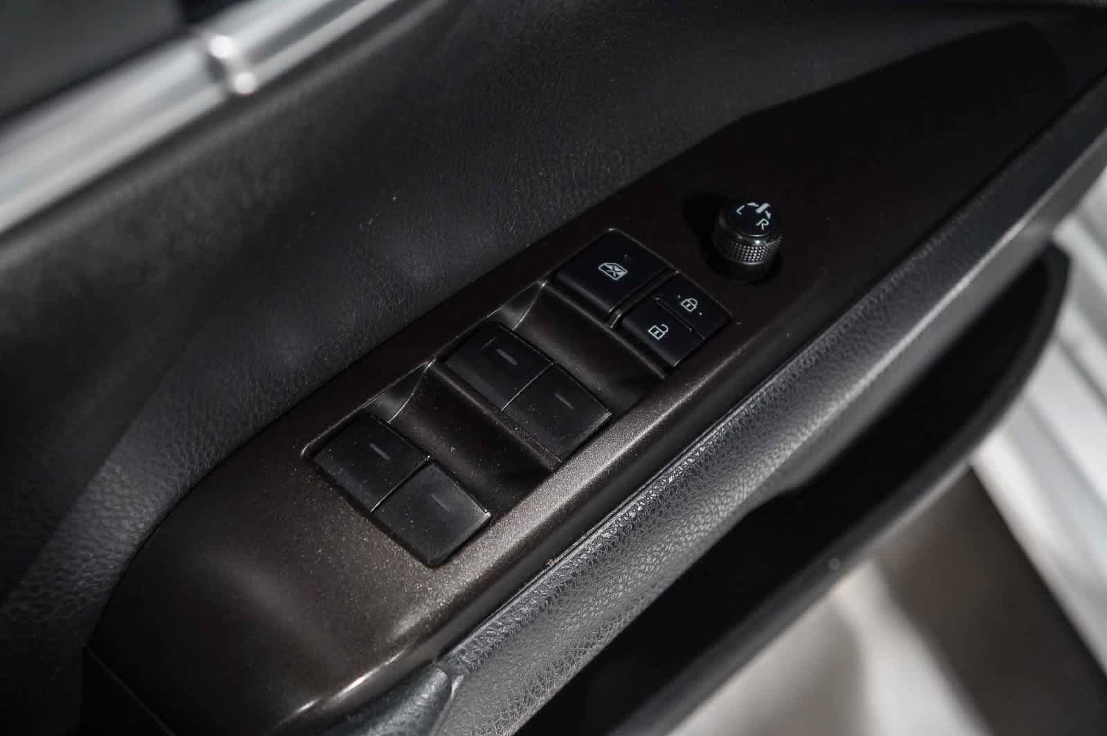 Certified 2022 Toyota Camry SE FWD image 22
