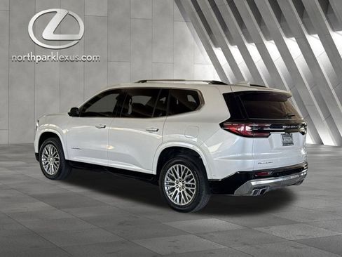 Used 2024 GMC Acadia Denali w/ Super Cruise Package image 2