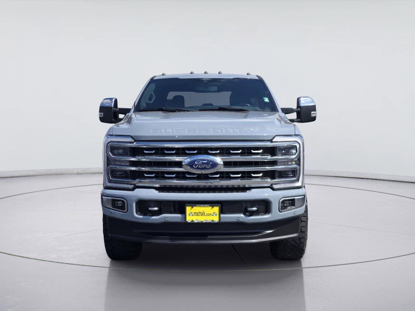 Used 2024 Ford F250 Platinum w/ FX4 Off-Road Package AWD/4WD image 2