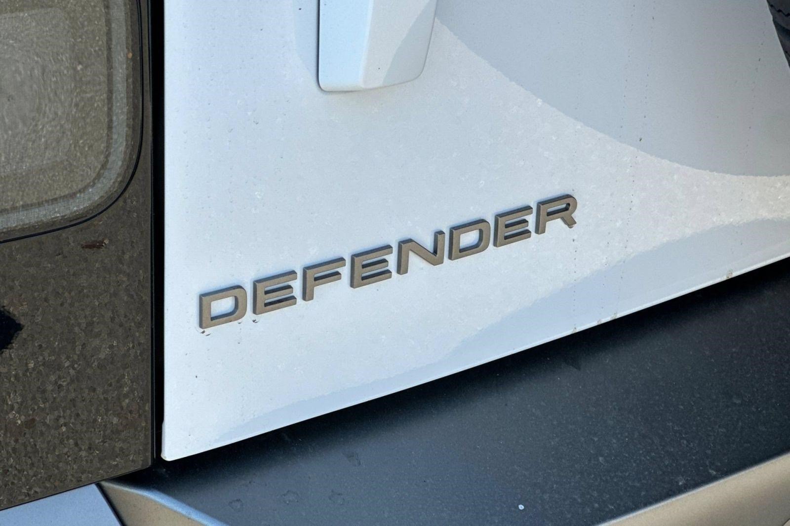 New 2026 Land Rover Defender 110 S AWD/4WD image 27