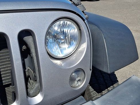 Used 2017 Jeep Wrangler Unlimited Sport w/ Quick Order Package 24S image 36