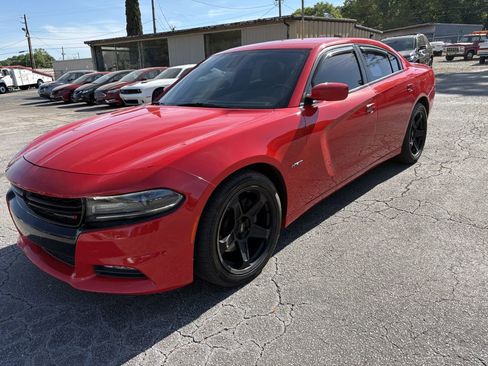 Used 2018 Dodge Charger R/T image 1
