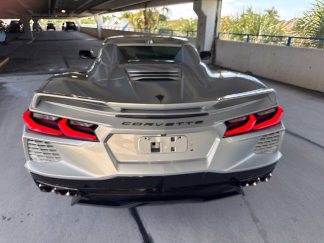 Used 2021 Chevrolet Corvette Stingray Premium Conv w/ Z51 Performance Package RWD image 17