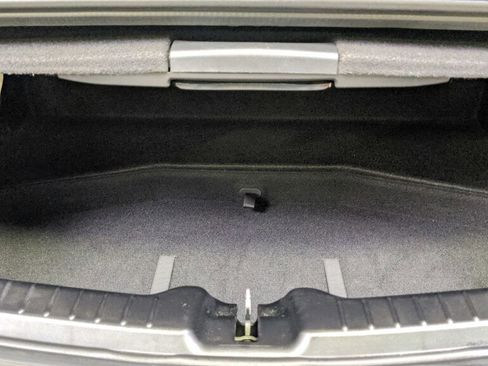 Used 2017 Mercedes-Benz SLC 43 AMG image 31