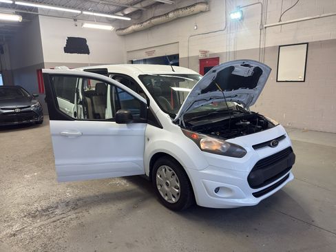 Used 2014 Ford Transit Connect XLT FWD image 7