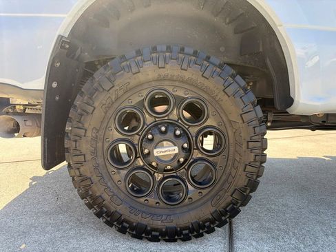 Used 2024 Ford F350 Lariat w/ Lariat Ultimate Package AWD/4WD image 23