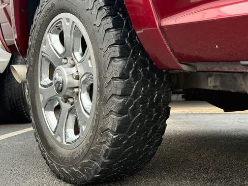 Used 2018 RAM 2500 Laramie w/ Sport Appearance Group image 26