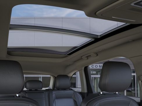 New 2026 Lincoln Nautilus Premier w/ Equipment Group 102A AWD/4WD image 22
