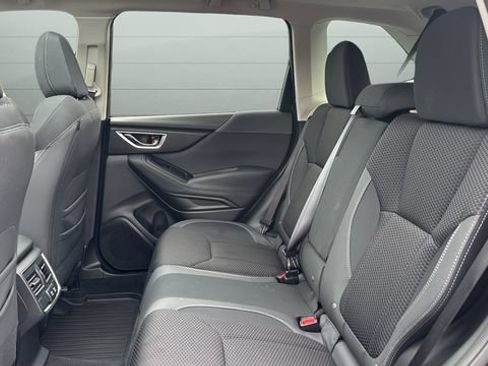 Used 2024 Subaru Forester Premium AWD/4WD image 25