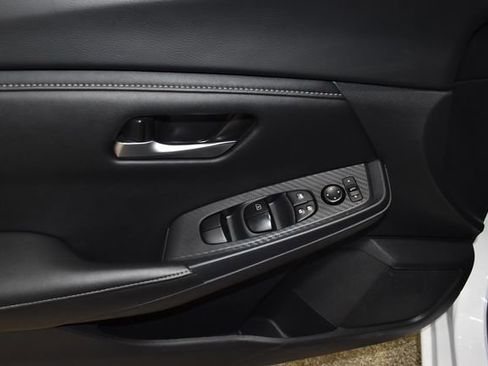 Used 2024 Nissan Sentra SV image 25