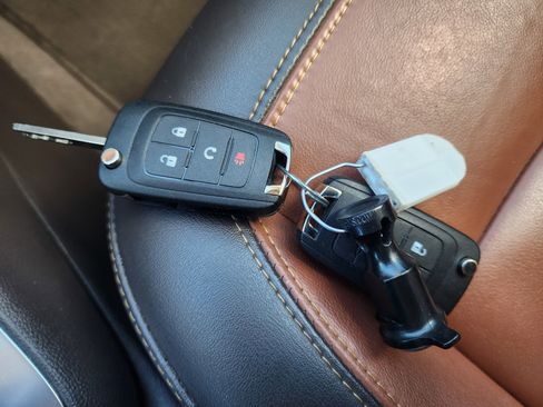 Used 2016 Buick Encore Leather w/ Experience Buick Package image 28