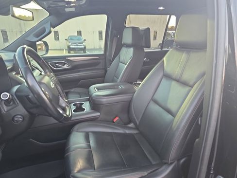 Used 2022 Chevrolet Tahoe RST w/ Luxury Package image 16