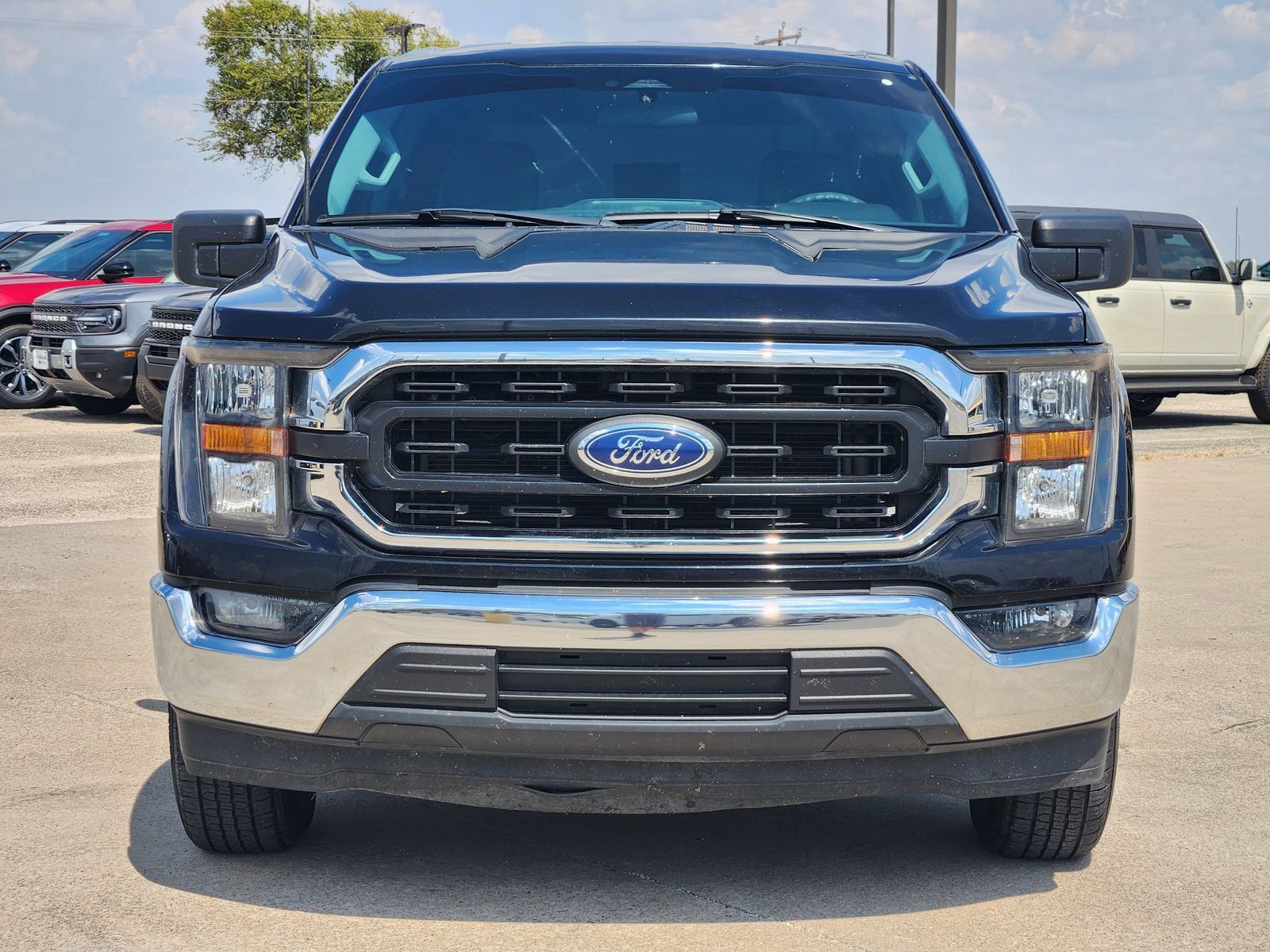 Used 2023 Ford F150 XLT RWD image 6