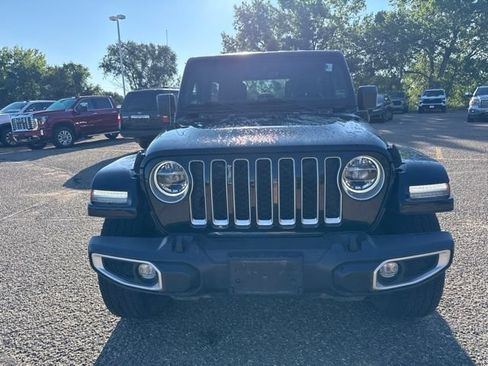 Used 2021 Jeep Wrangler Unlimited Sahara AWD/4WD image 9