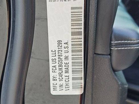 Used 2023 Jeep Grand Cherokee L Limited image 40