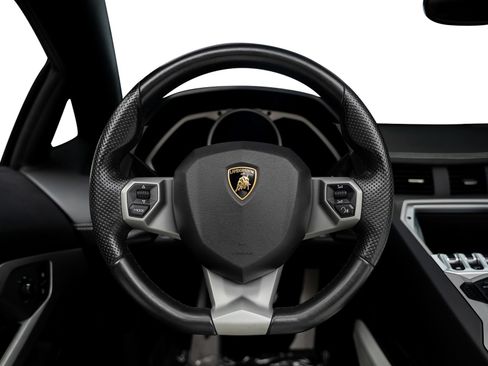 Used 2016 Lamborghini Aventador LP 700-4 AWD/4WD image 32