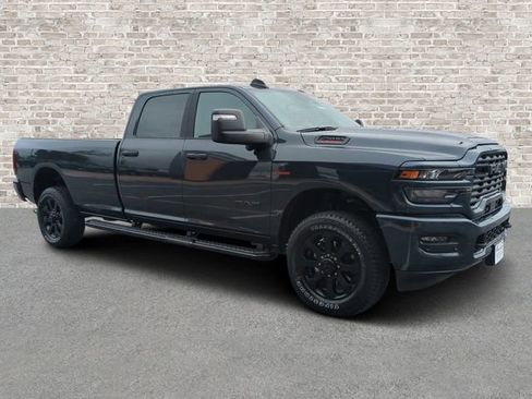 New 2026 RAM 2500 Big Horn AWD/4WD image 1