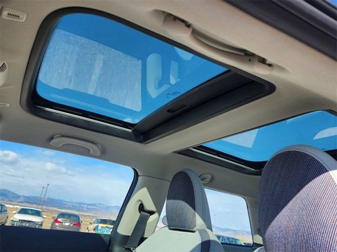 Used 2025 MINI Cooper S image 18