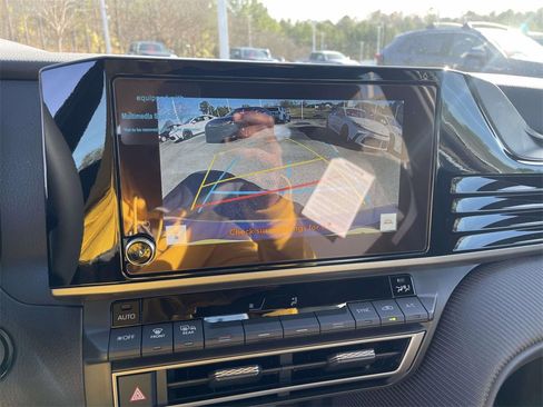 New 2026 Toyota Camry SE image 17