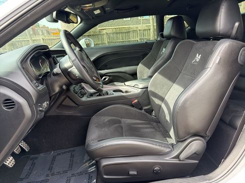 Used 2021 Dodge Challenger R/T Scat Pack image 15