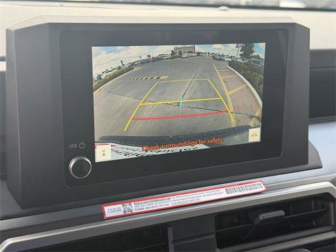 Certified 2025 Toyota 4Runner TRD Off-Road image 14