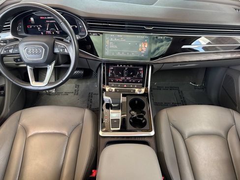 Used 2021 Audi Q7 3.0T Premium Plus w/ Premium Plus Package AWD/4WD image 16