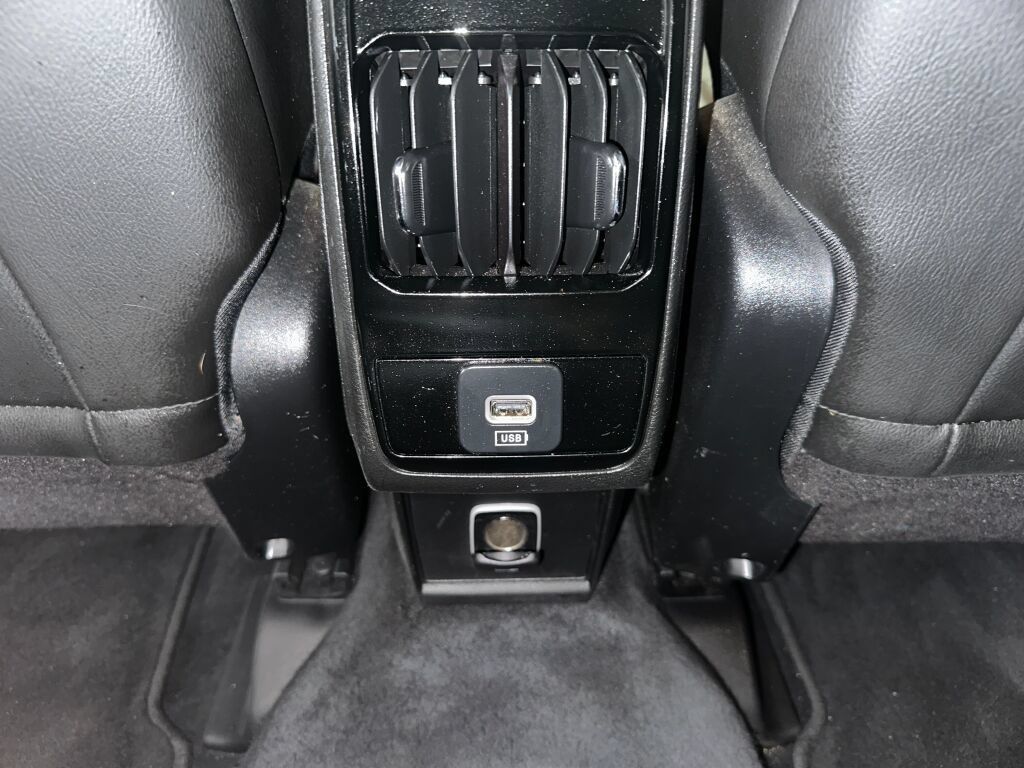 Used 2022 Jeep Compass Latitude w/ Sun and Sound Group AWD/4WD image 20