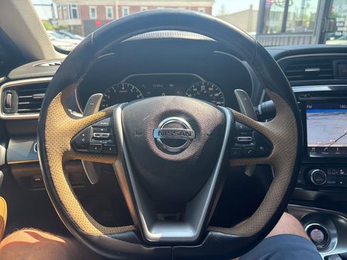 Used 2016 Nissan Maxima SR FWD image 34