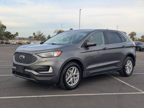 Used 2024 Ford Edge SEL image 30