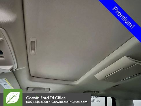 Used 2015 Cadillac Escalade ESV Premium AWD/4WD image 28