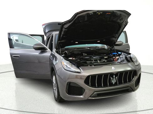 Used 2023 Maserati Grecale GT AWD/4WD image 9