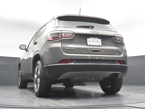 Used 2019 Jeep Compass Limited w/ Advanced Safety Group image 21