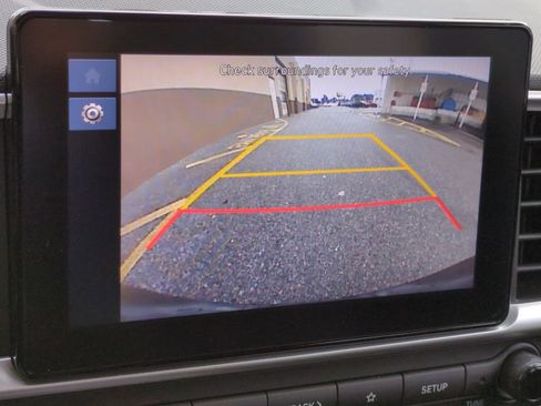 Certified 2024 Hyundai Venue SEL image 20