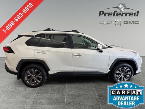 Used 2022 Toyota RAV4 Limited AWD/4WD image 9