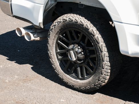 Used 2020 Ford F250 XL w/ Power Equipment Group RWD image 6