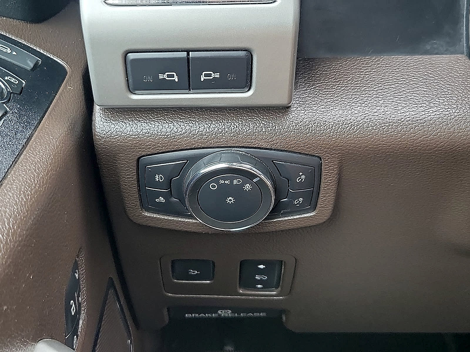Used 2021 Ford F250 King Ranch w/ King Ranch Ultimate Package AWD/4WD image 15