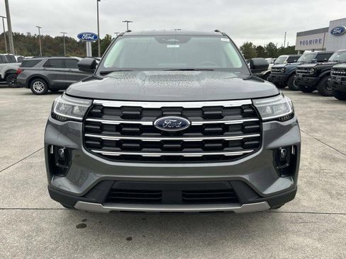 New 2026 Ford Explorer Active w/ Active Comfort Package image 2