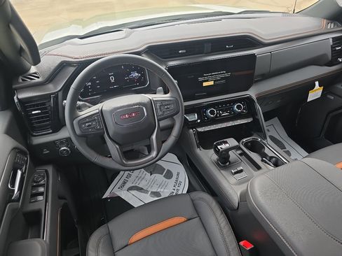 New 2026 GMC Sierra 1500 AT4 w/ AT4 Premium Package image 9