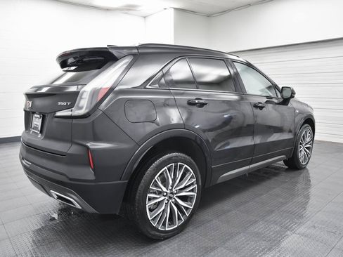 Used 2024 Cadillac XT4 Sport image 7