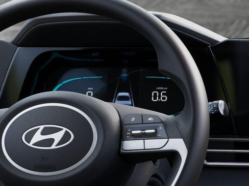 New 2026 Hyundai Elantra SE FWD image 14